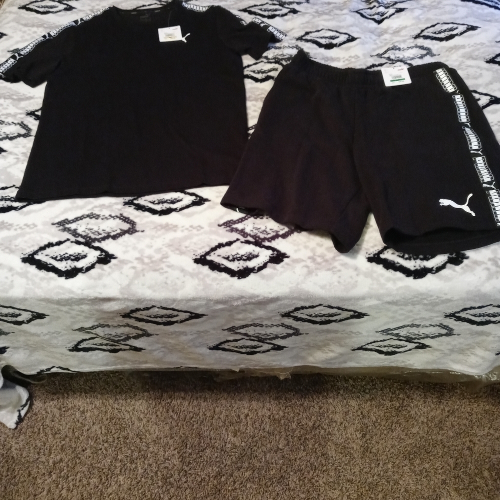 Puma Set Mens Shirt size Med Shorts Size Large
